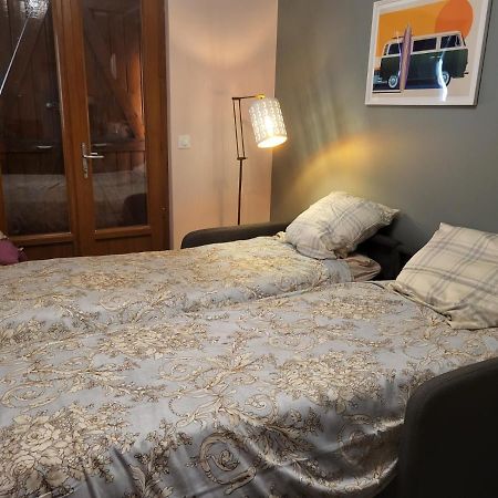 Logement Proche De Bordeaux, Route Des Chateaux Ludon-Médoc Buitenkant foto